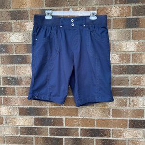 Navy Elastic Waist Shorts, only worn once, Sz. M